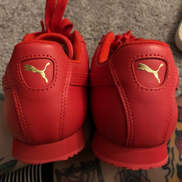 PUMA Roma Basic "Hi Risk Red" Shoe NWOB - Picture 14 of 14